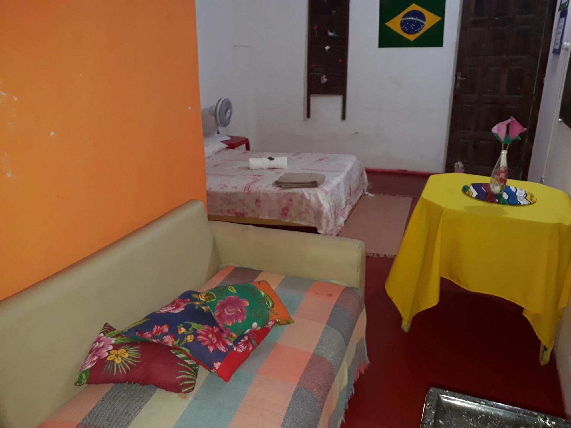 Perto Do Aeroporto De Salvador - Dona Pitanga Hostel Лауро де Фрейтас Екстериор снимка