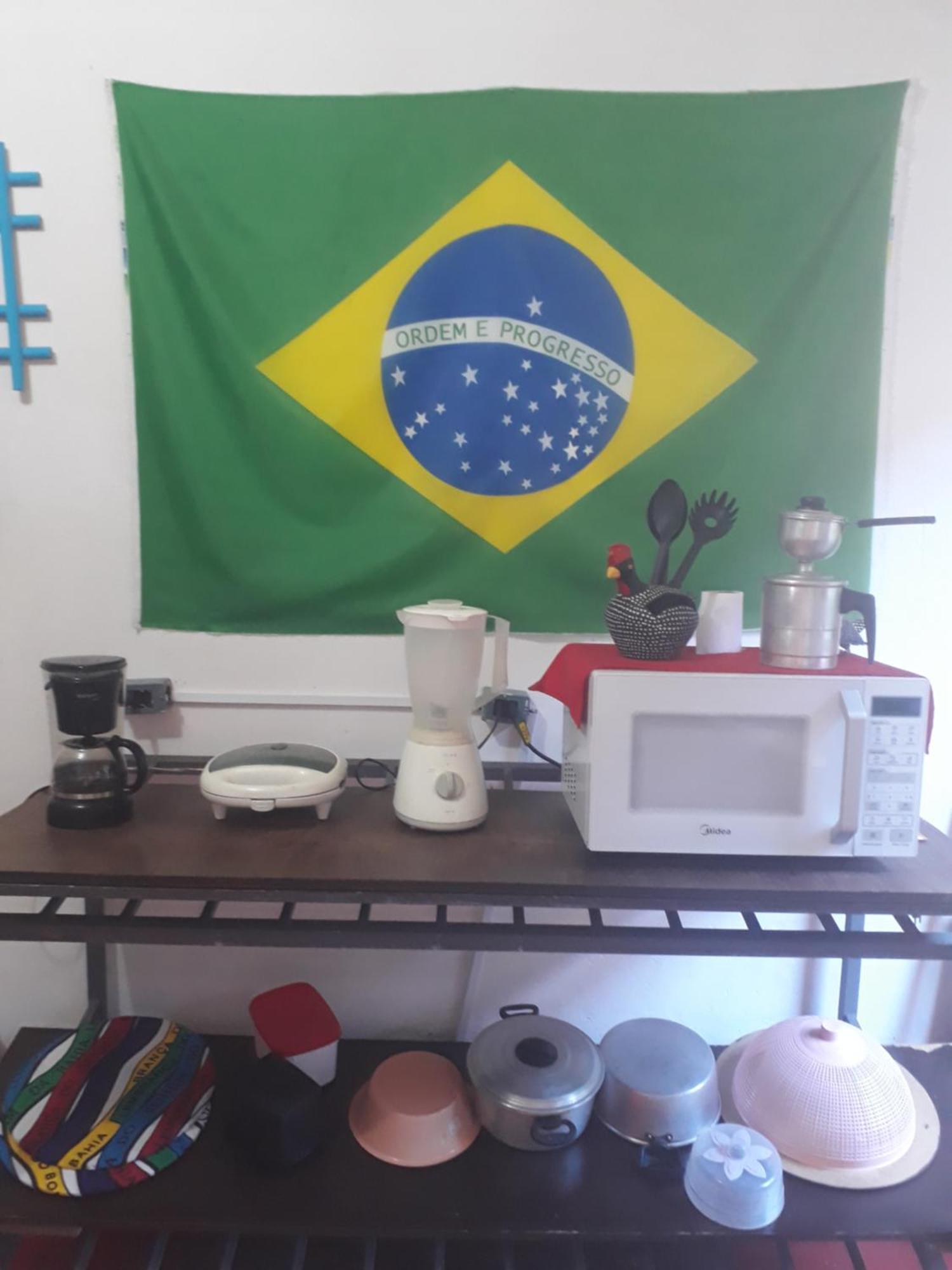 Perto Do Aeroporto De Salvador - Dona Pitanga Hostel Лауро де Фрейтас Екстериор снимка