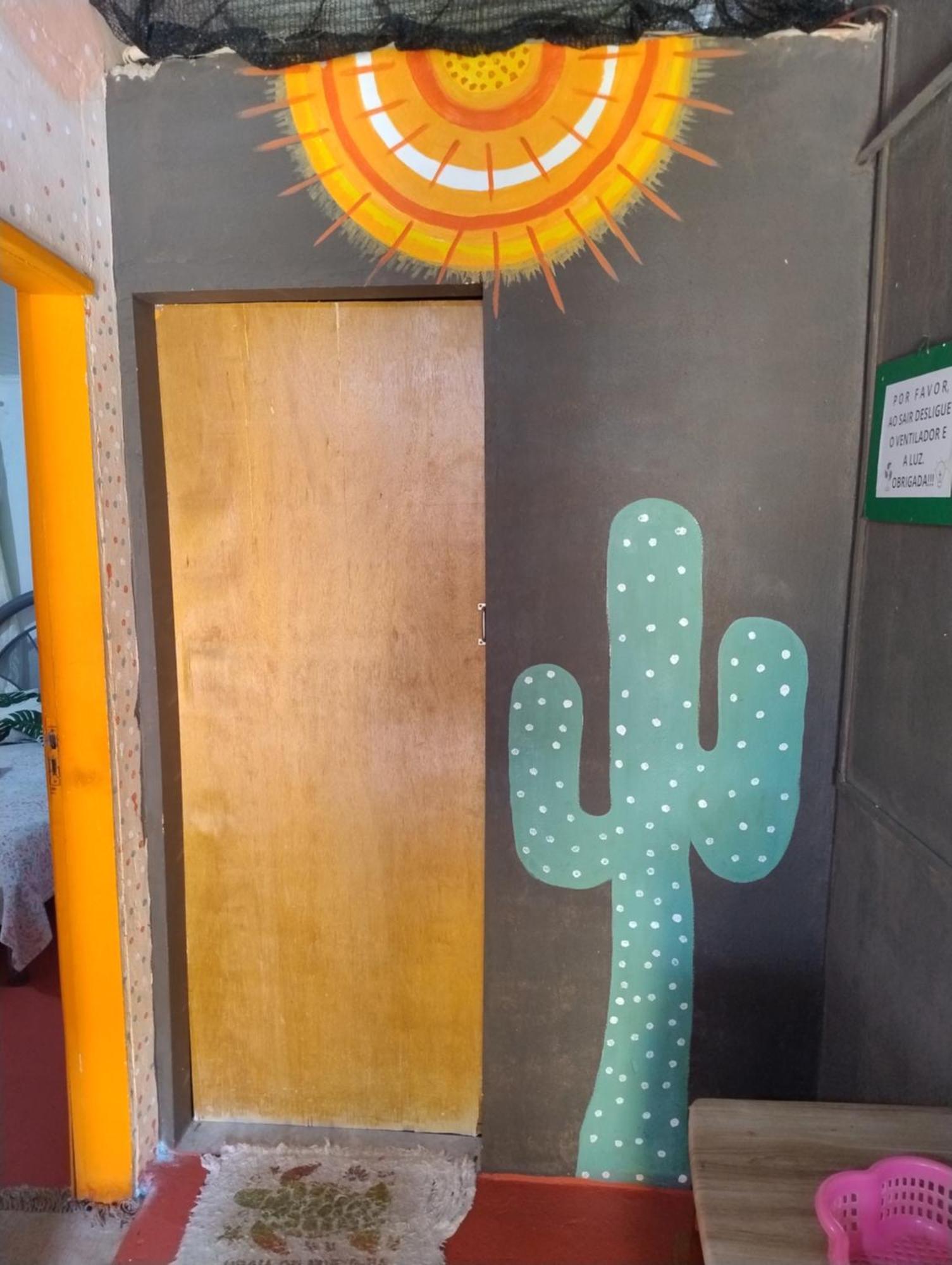Perto Do Aeroporto De Salvador - Dona Pitanga Hostel Лауро де Фрейтас Екстериор снимка