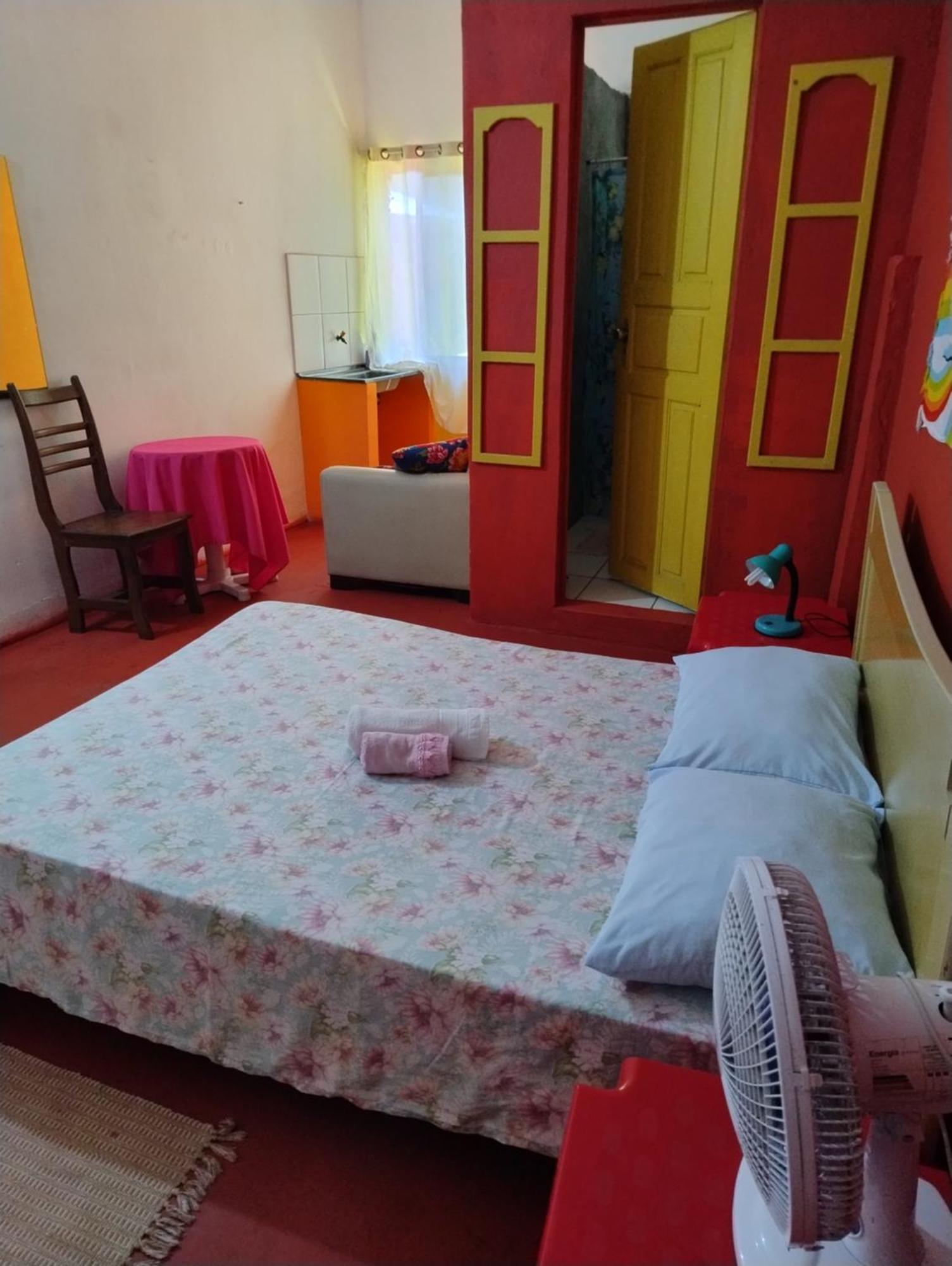 Perto Do Aeroporto De Salvador - Dona Pitanga Hostel Лауро де Фрейтас Екстериор снимка